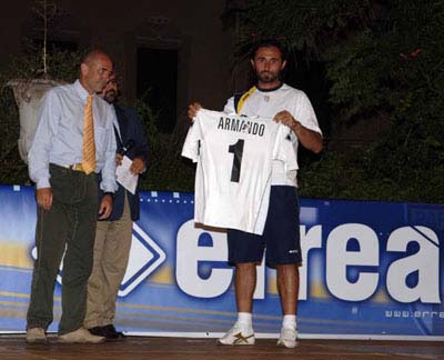 alla memoria di armando